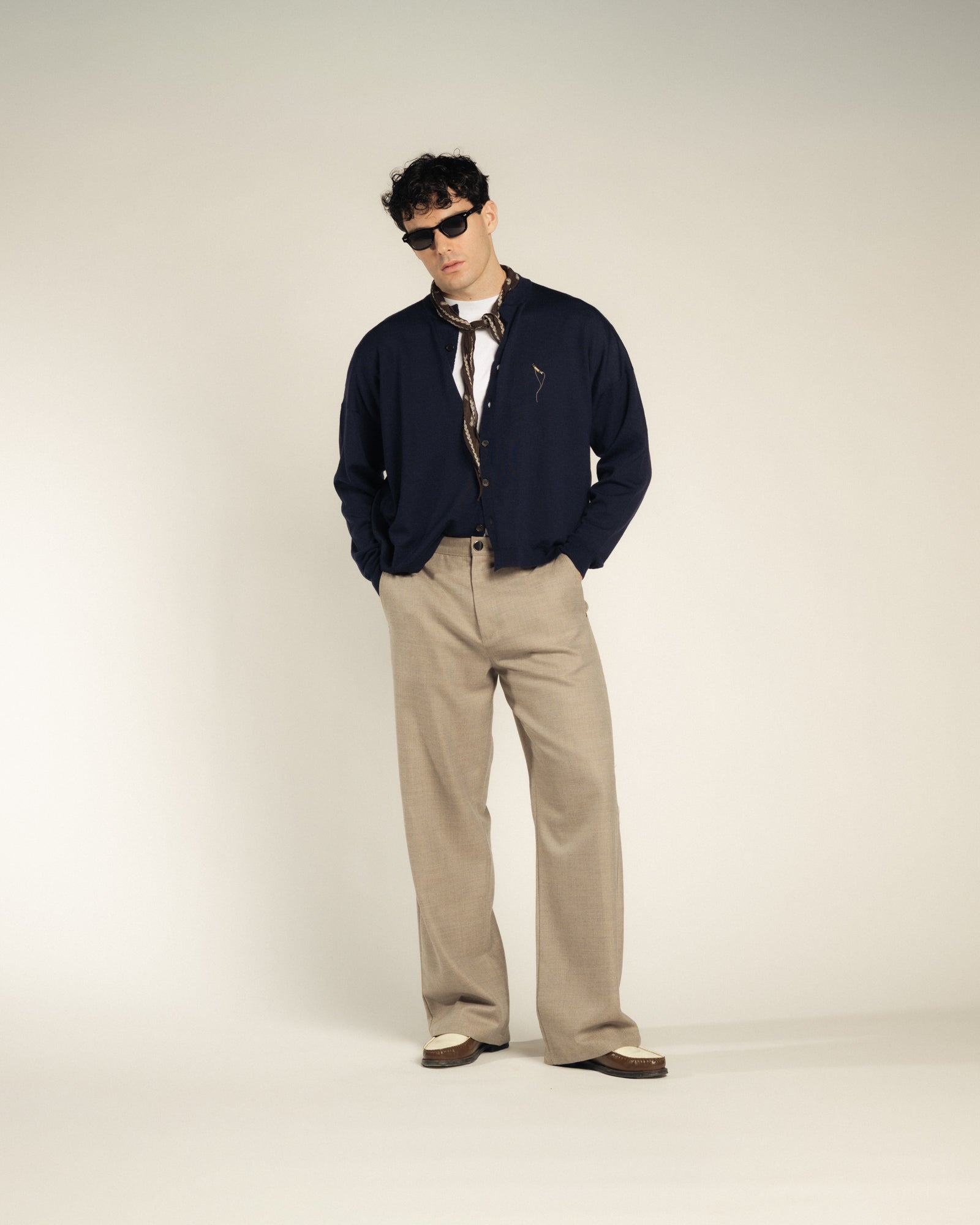 Crew Neck Merino Extrafine Cardigan